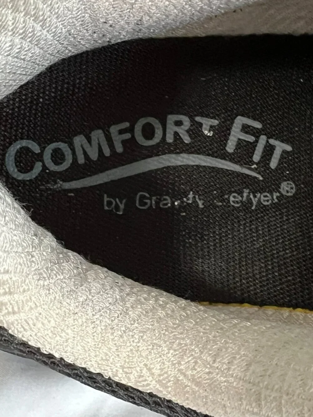Gravity Defyer Women’s Shoe Black With Lilac Trim Size 9.5
